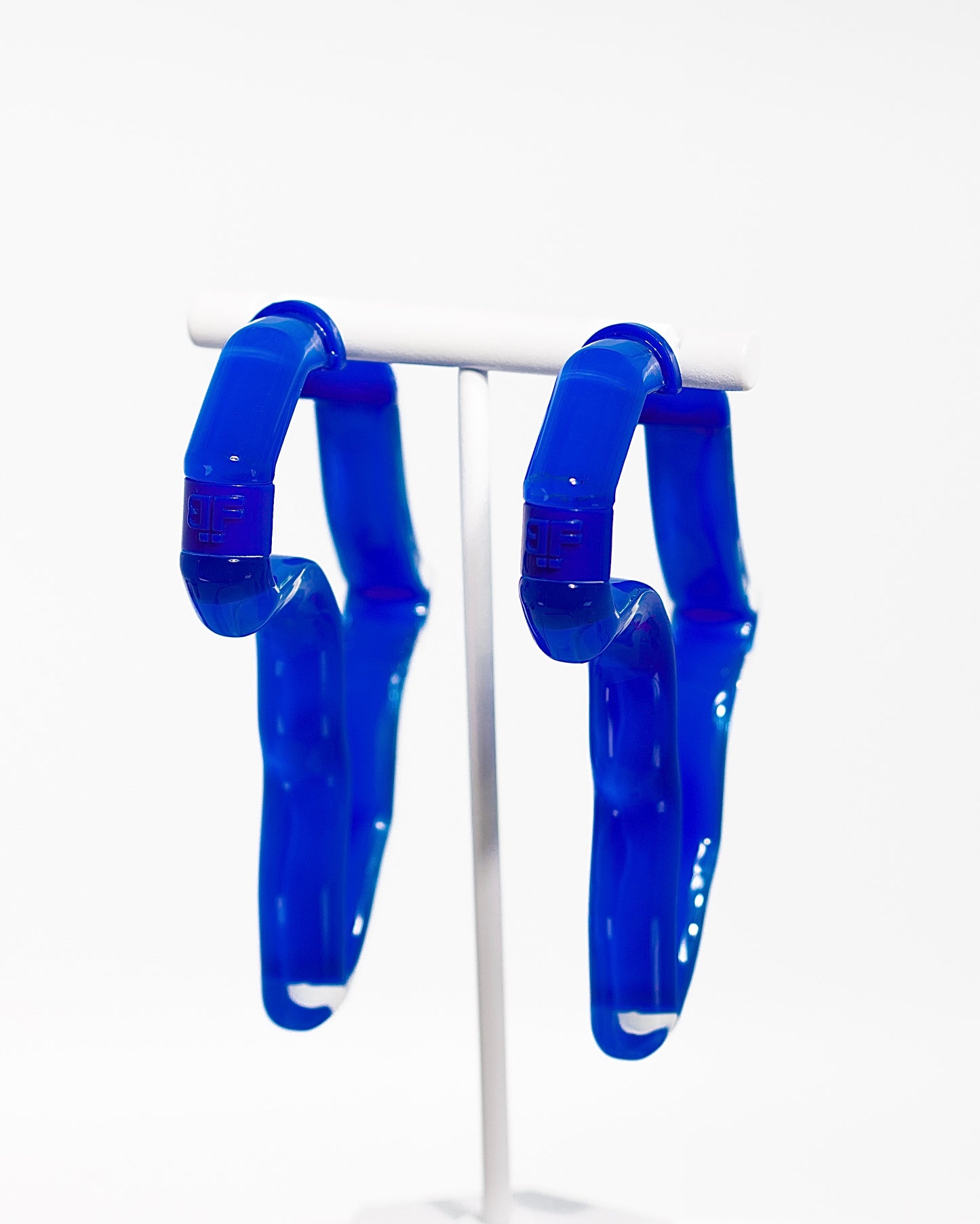 Peekaboo Africa Lucite Hoops